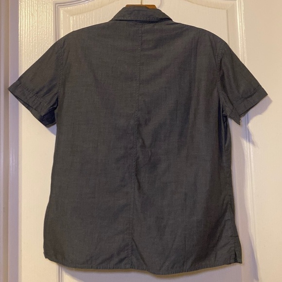 Gap Vintage Women’s Dark Gray Button Up Collar Office Shirt Size Medium - Picture 4 of 6